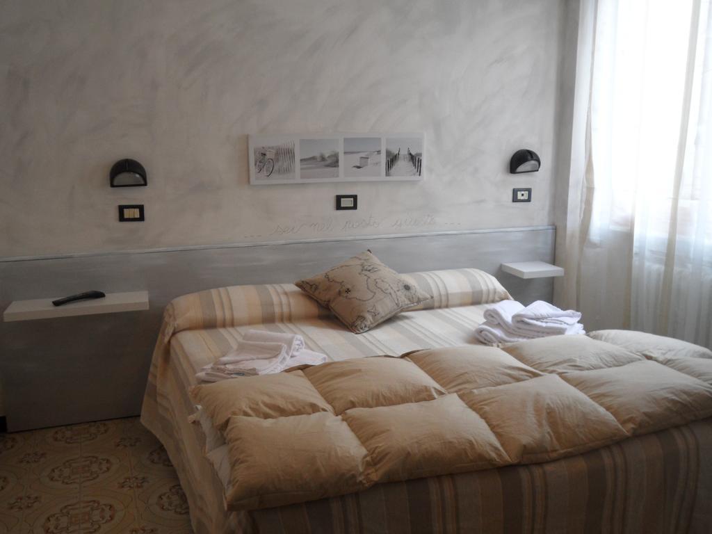 L'Antico Borgo Elena Noli Hotel Phòng bức ảnh
