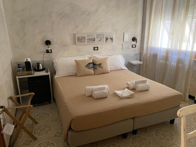 L'Antico Borgo Elena Noli Hotel Ngoại thất bức ảnh